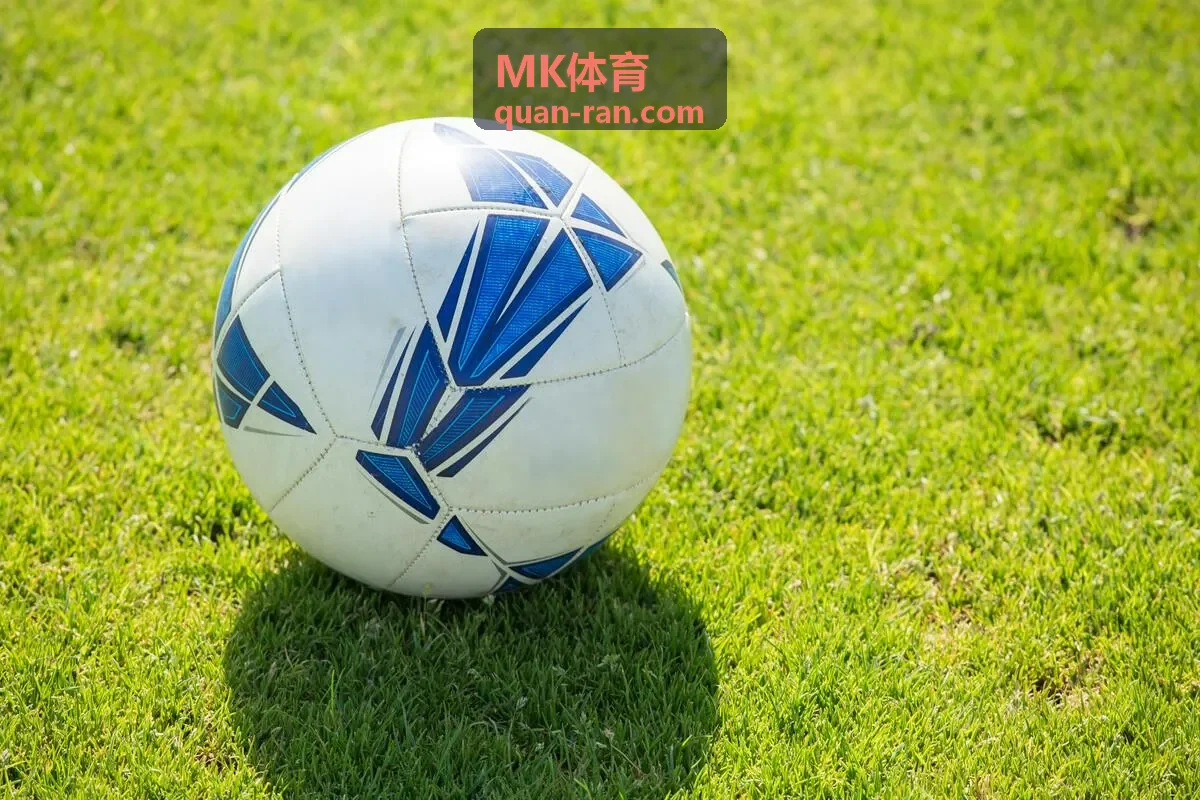 MK体育竞技训练场景爆发瞬间